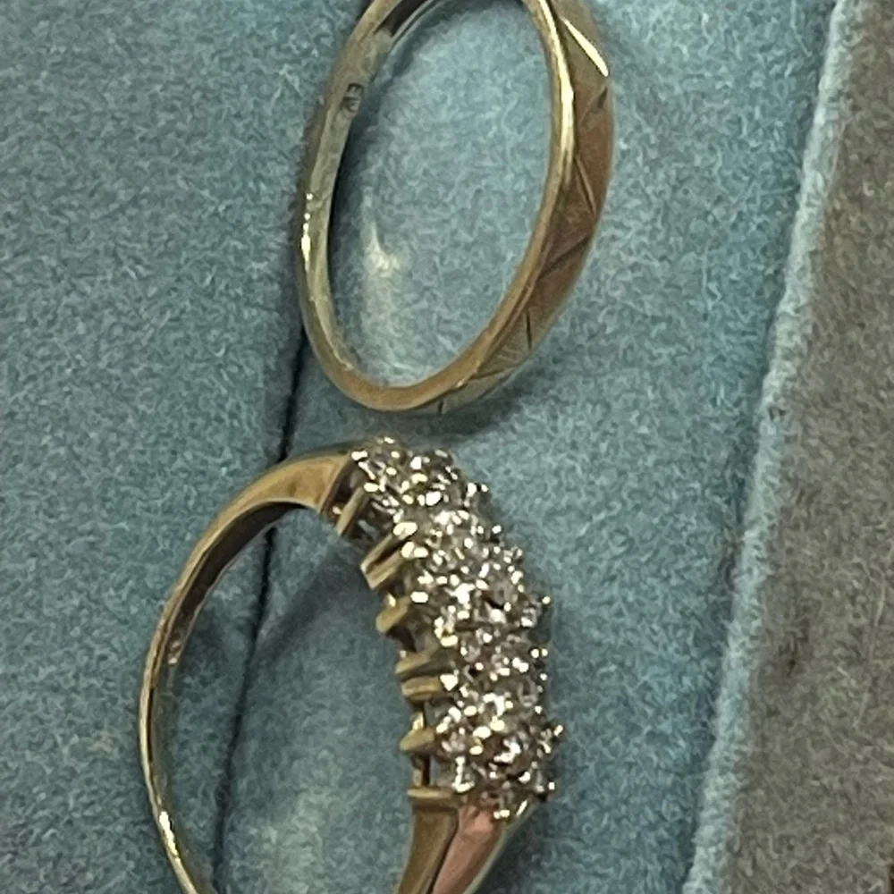 10k gold ring set with genuine diamonds cluster ring can be wedding ring size 6 - Picture 6 of 12